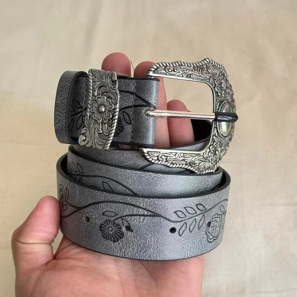 y2k style grey american western floral silver accent boho belt